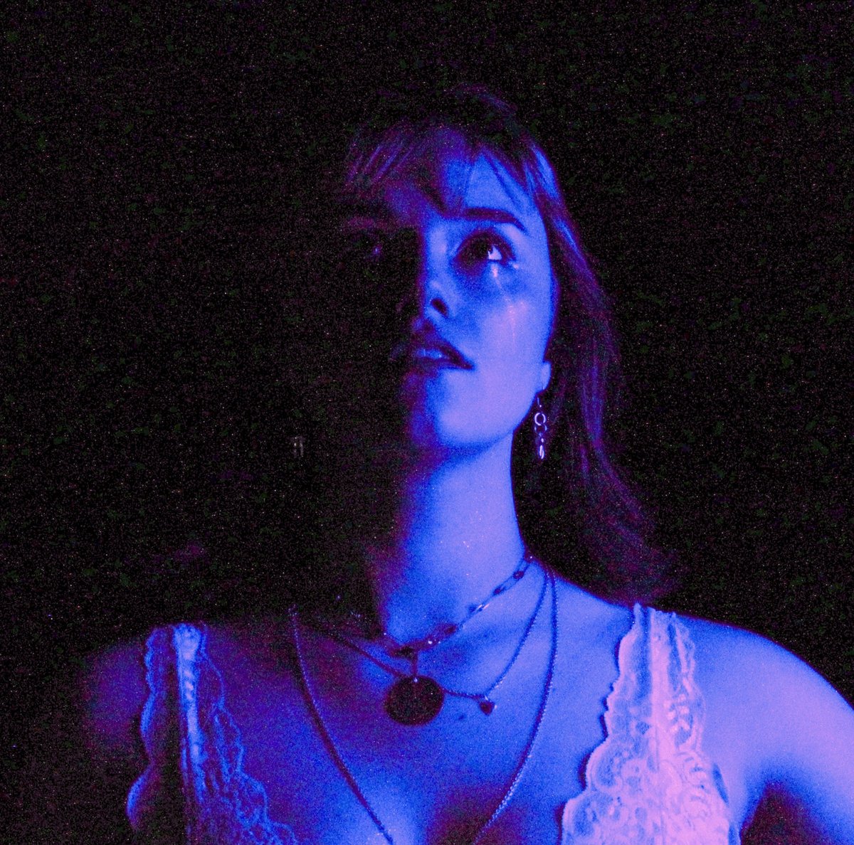  Sarah Krohn  Moon Rise  Producer: Sarah Krohn Mixer: Kat Aquino
  
 DIGITAL 