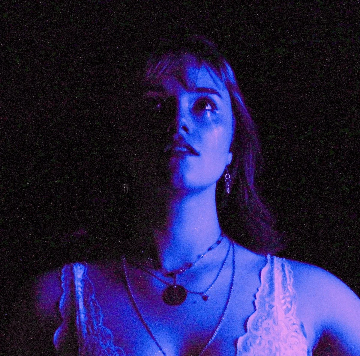  Sarah Krohn  Moon Rise  Producer: Sarah Krohn Mixer: Kat Aquino
  
 DIGITAL 