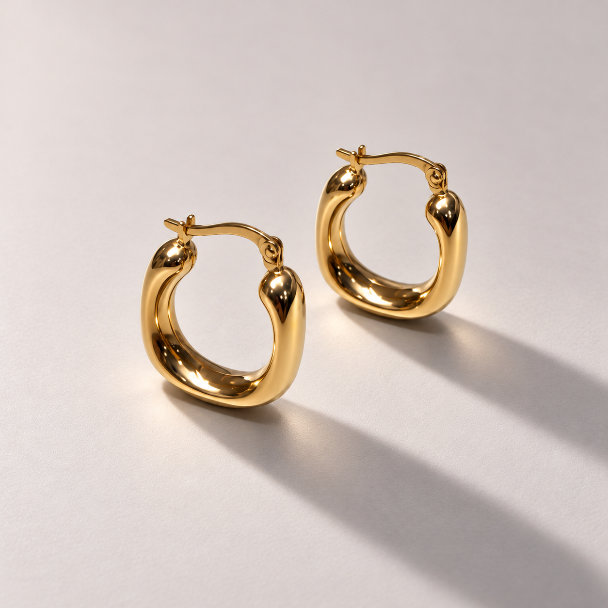 9ct Yellow Gold U-shaped Earrings