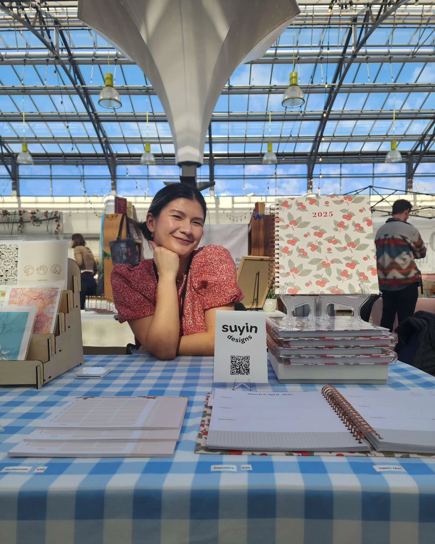 There is something magical about meeting people who appreciate what you create. Thank you to everyone who came and showed some love 🫶

Market 2: ✔️ 

@helloprettymarket