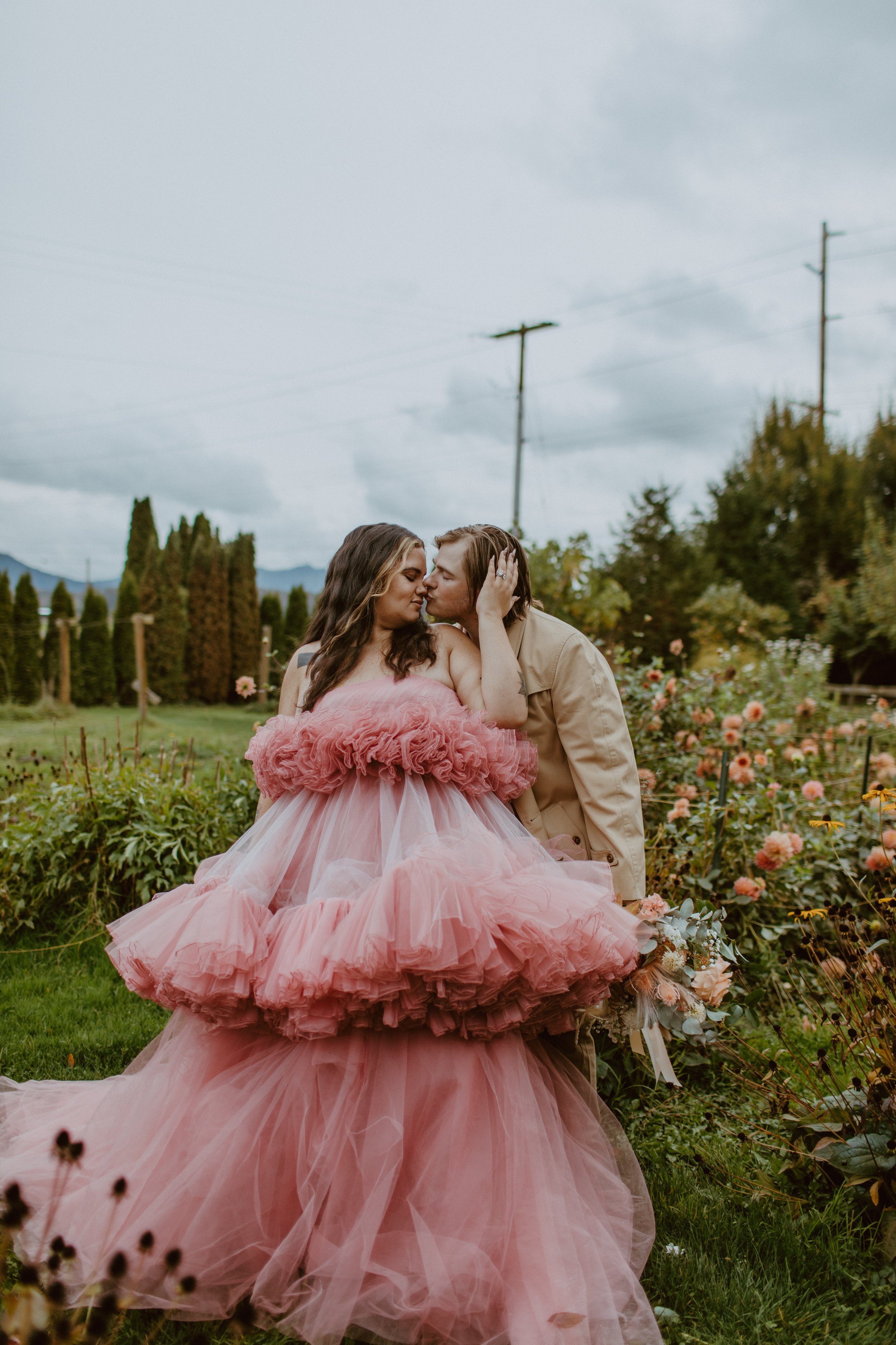 Santucci Farms _ Mount Vernon_ WA _ Micro Wedding Elopement Photography _ Backcountry Bohemians-110.jpg