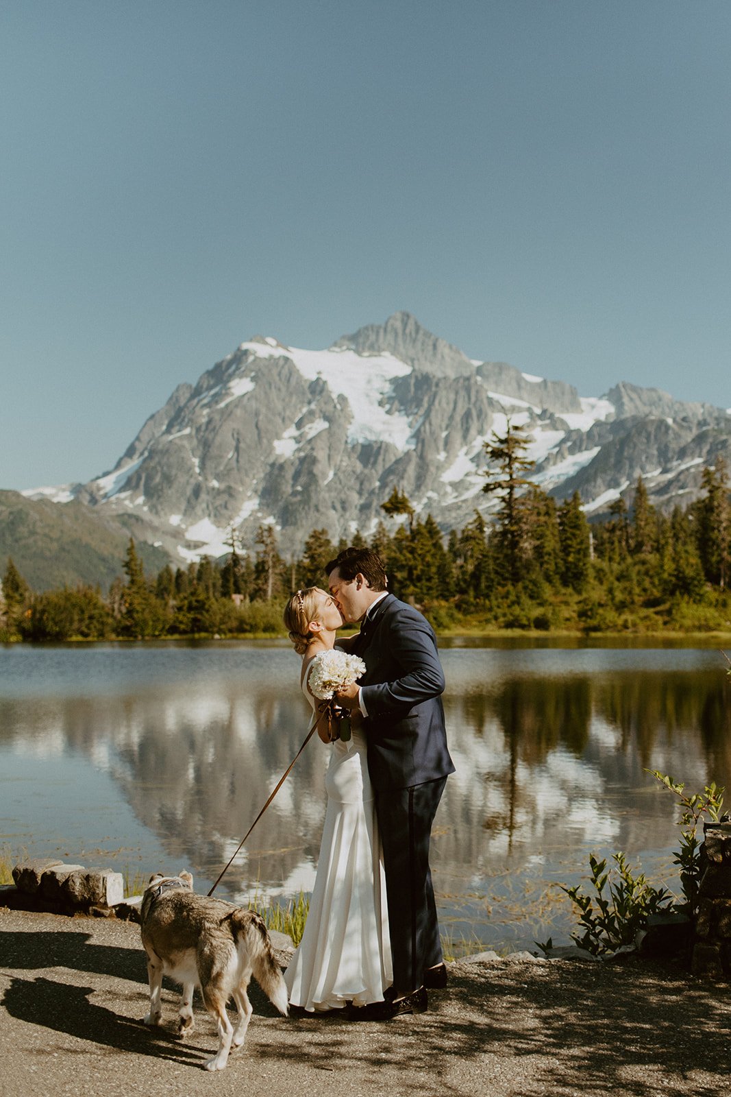 picture-lake-elopement-washington-4.jpg