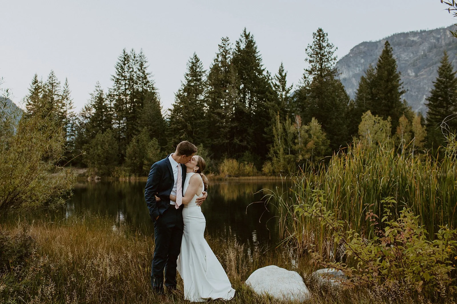 Best Wedding Venues in Washington State: Mountains, Coast, Gardens + More