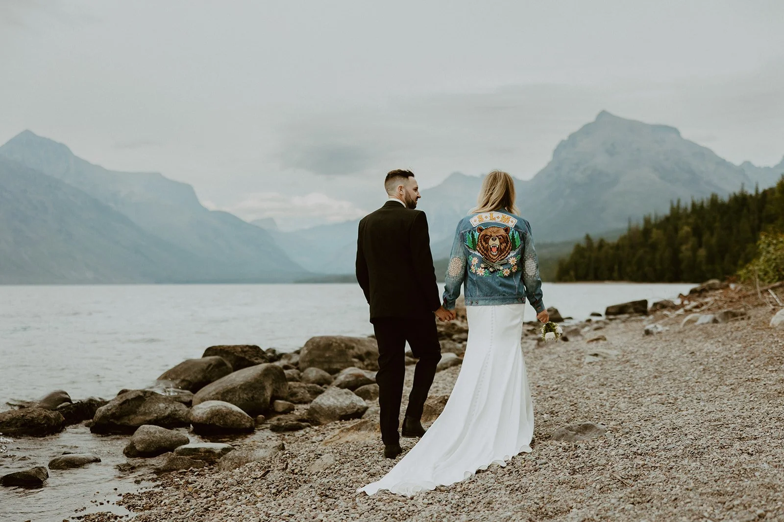 Kalispell Montana weekend wedding bride and groom photos by the lake