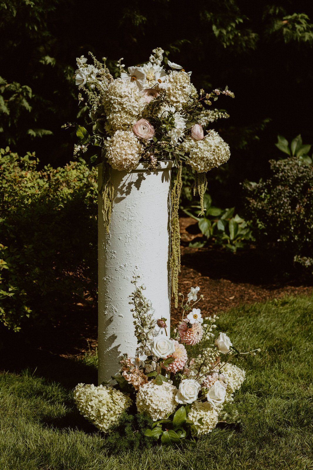 Wedding Photographer Evergreens Gardens WA - Wedding Photographer and Super 8 Videographer 6.jpg