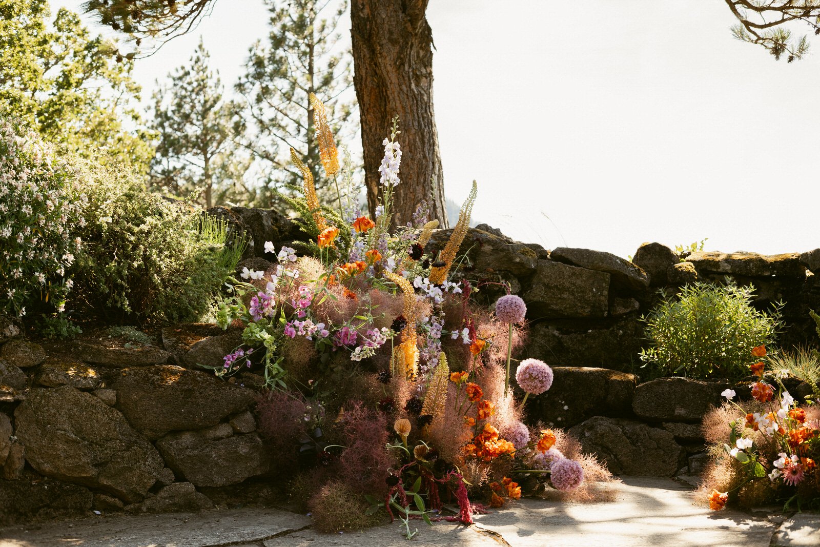 Wedding Photographer for The Griffin House - Hood River Oregon Wedding and Elopement Photographer 3.jpg