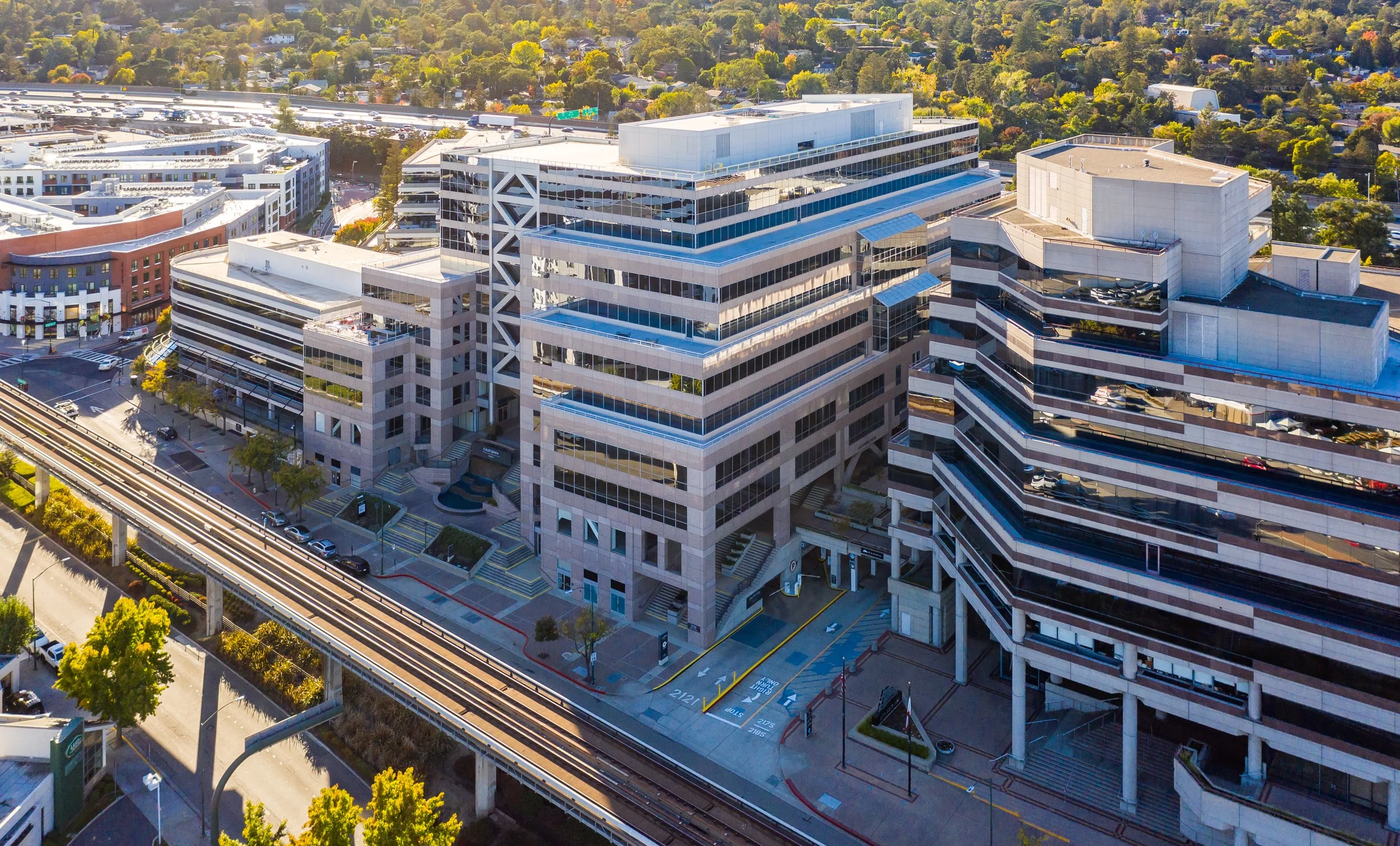 dronephotographywalnutcreek3.jpg