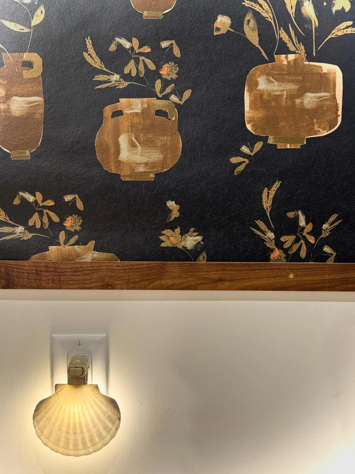 Come see me @313.spaces! #nikiwadlington #wallpaper #wallcoverings #interiors #interiordesign