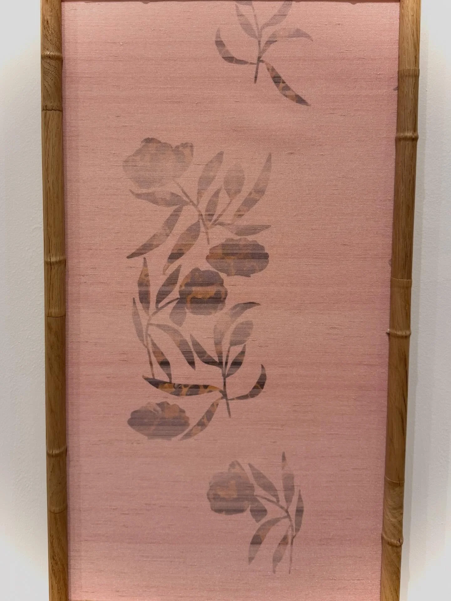 Tortoiseshell botanical print on silk paired with a bamboo-inspired hardwood frame. #art #wallpaper #nikiwadlington #wallcoverings #interiordesign