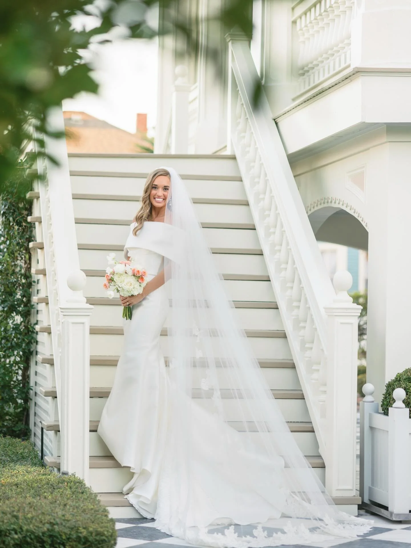Now that @mads_wray is a married lady, I can post some of her gorgeous bridals!
