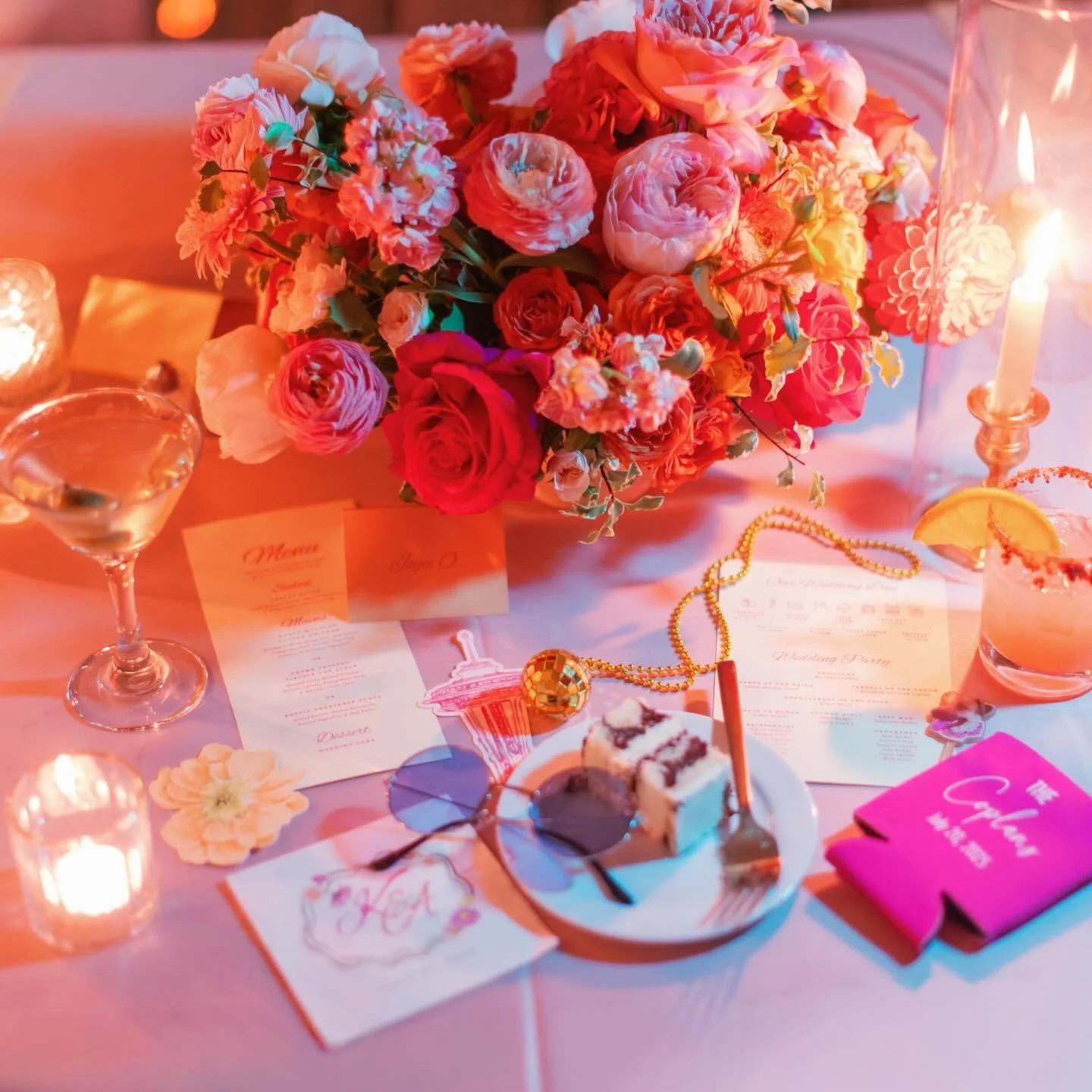 I know clean, beginning-of-day flatlays have always been the thing but, I am loving a moody tablescape moment.