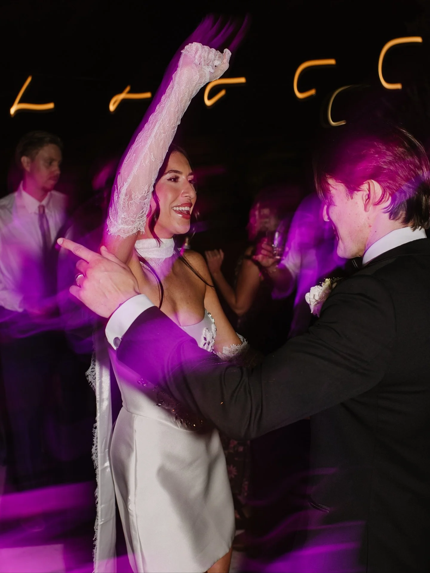 Real Talk: YOU set the vibes! I&rsquo;m going to play the songs you tell me you love. I&rsquo;m going to skip the songs you don&rsquo;t want to hear. 

If you send me a playlist, the songs on it WILL be played. And if you trust me with the general vi