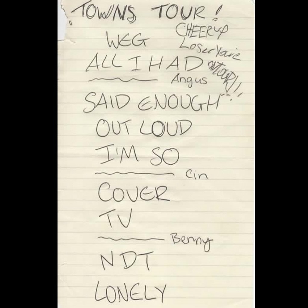 📝SETLIST SUNDAY📝

@townstownstowns tour @jivevenue 

CHEER UP LOSER!