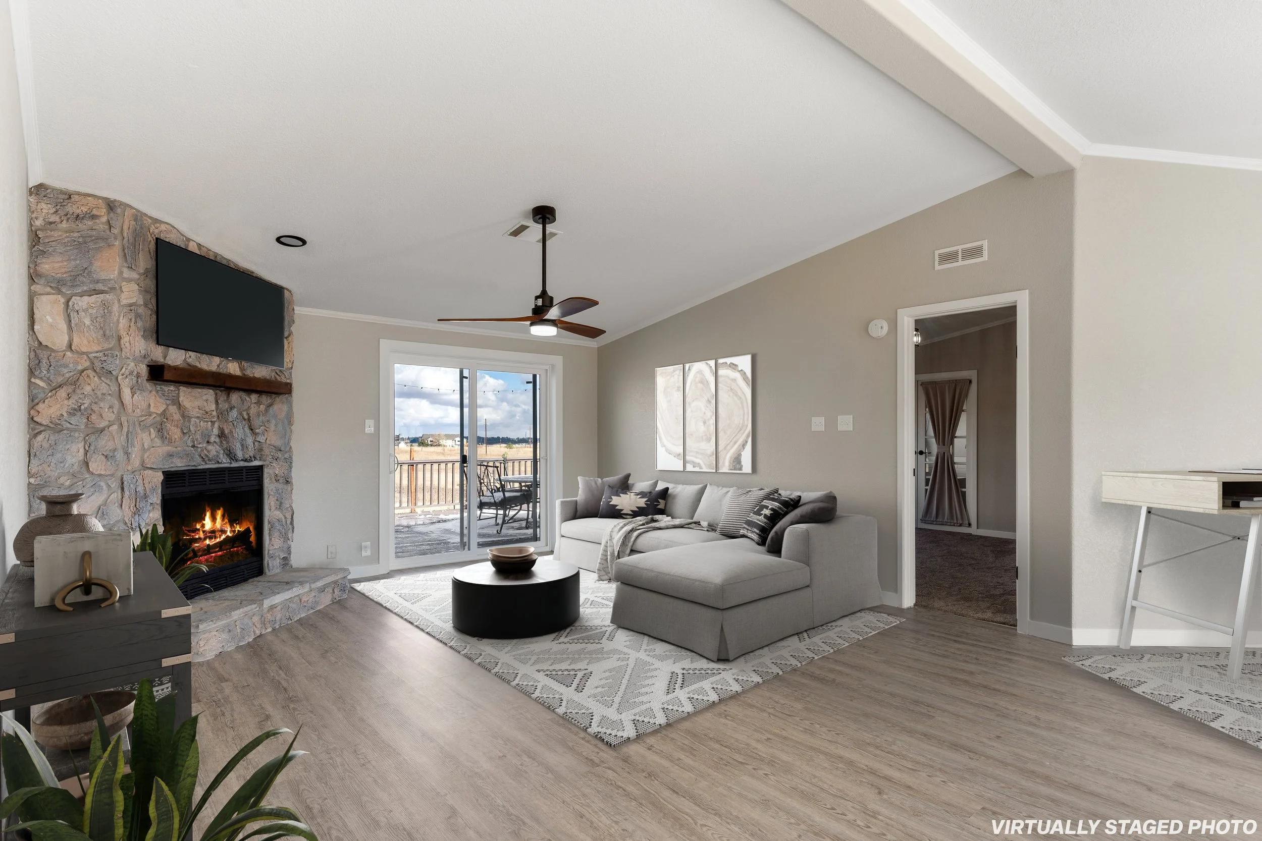 Virtually Staged (2).jpg