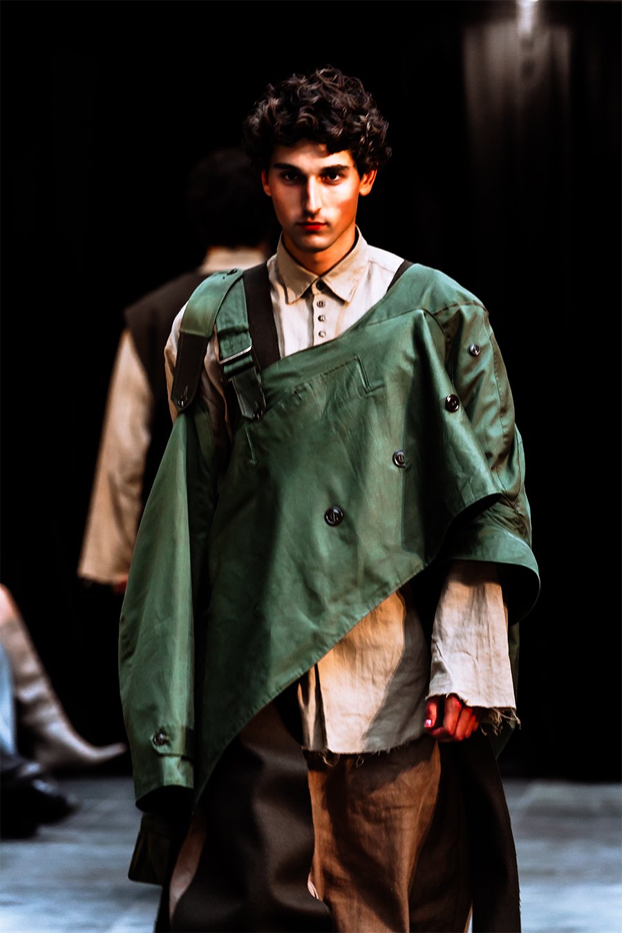 AUT.26 [portrait].jpg