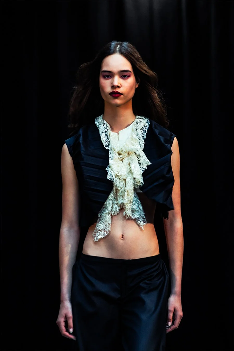 AUT.14 [portrait].jpg