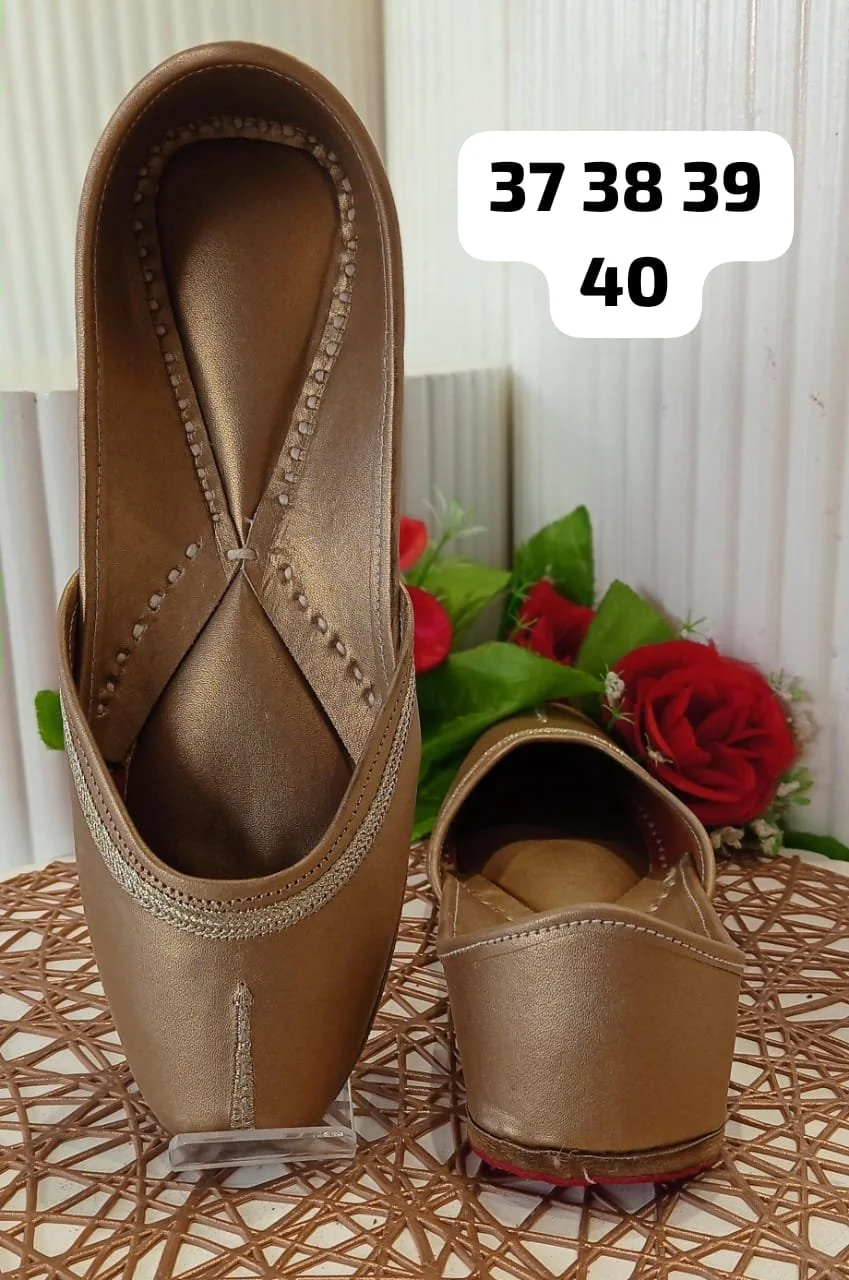 SOFTY WOMEN JUTTI