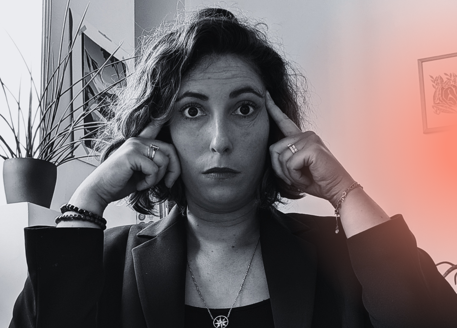 Le casse-tête des managers : coincé entre direction et équipe.