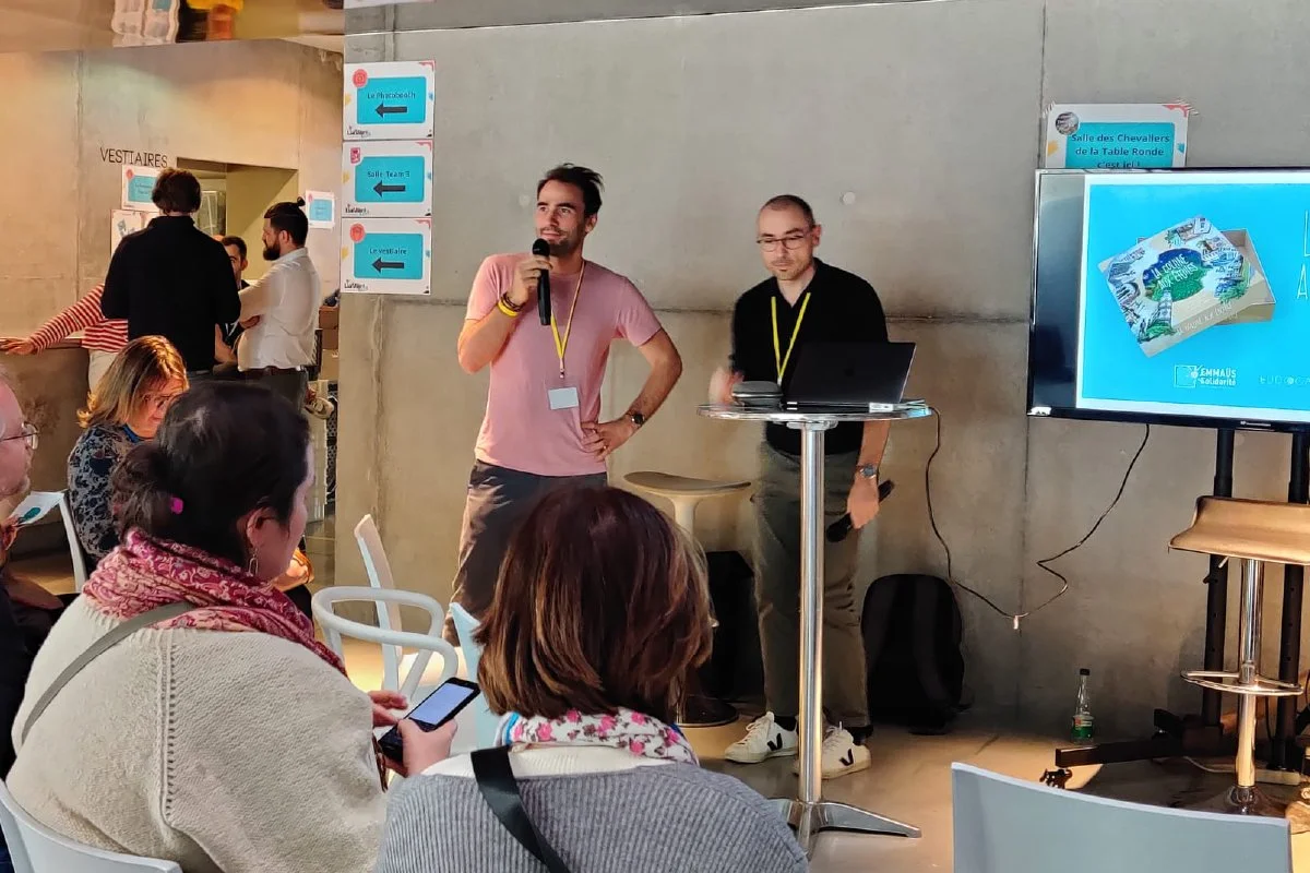 Présentation du jeu par les auteurs à Ludinord Pro