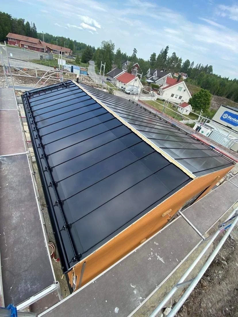 Roofit solcelle båndtekket 49 enheter byggefelt 4.jpeg