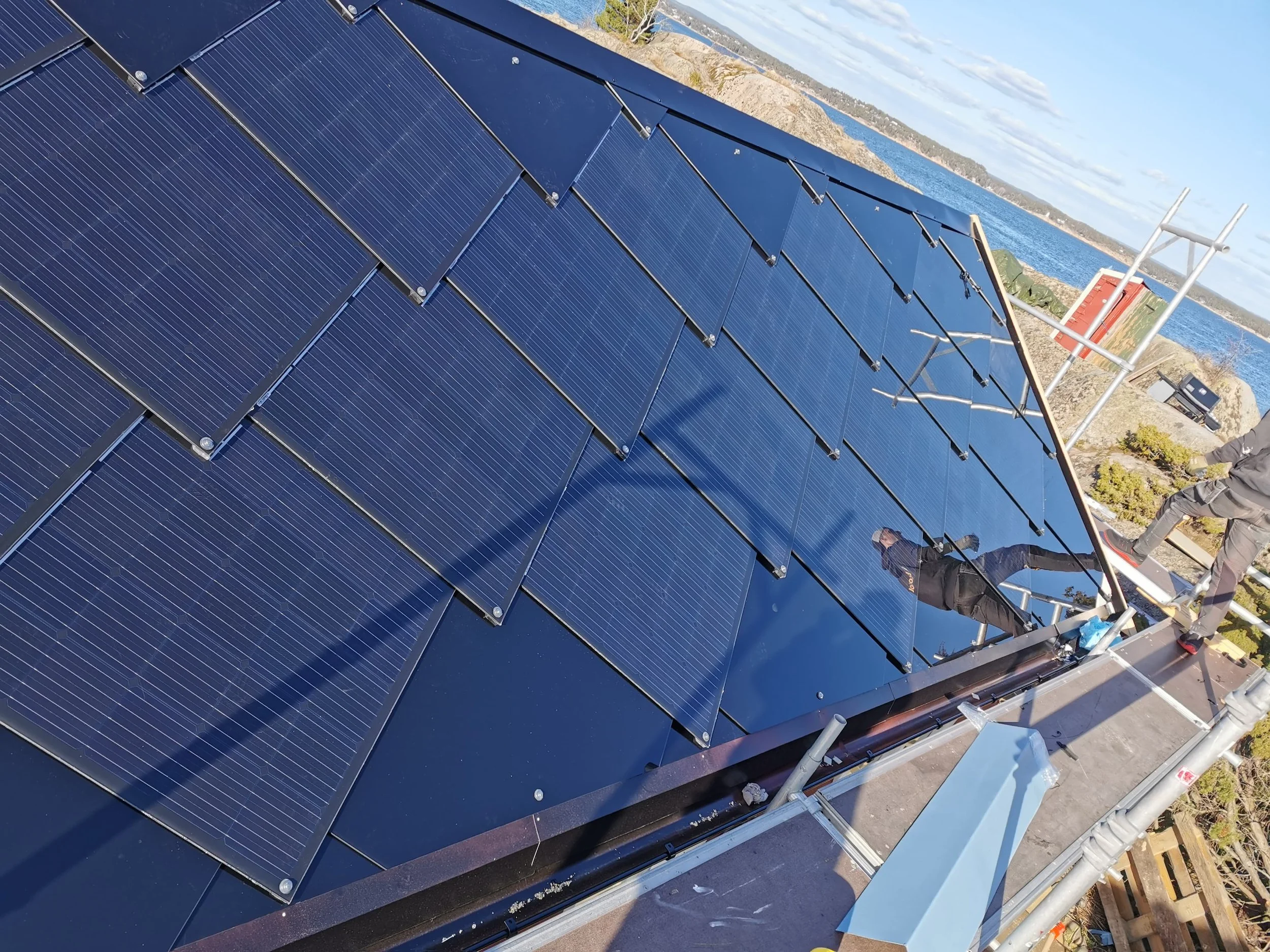 Sunstyle solcelletakstein hytte 7.jpeg