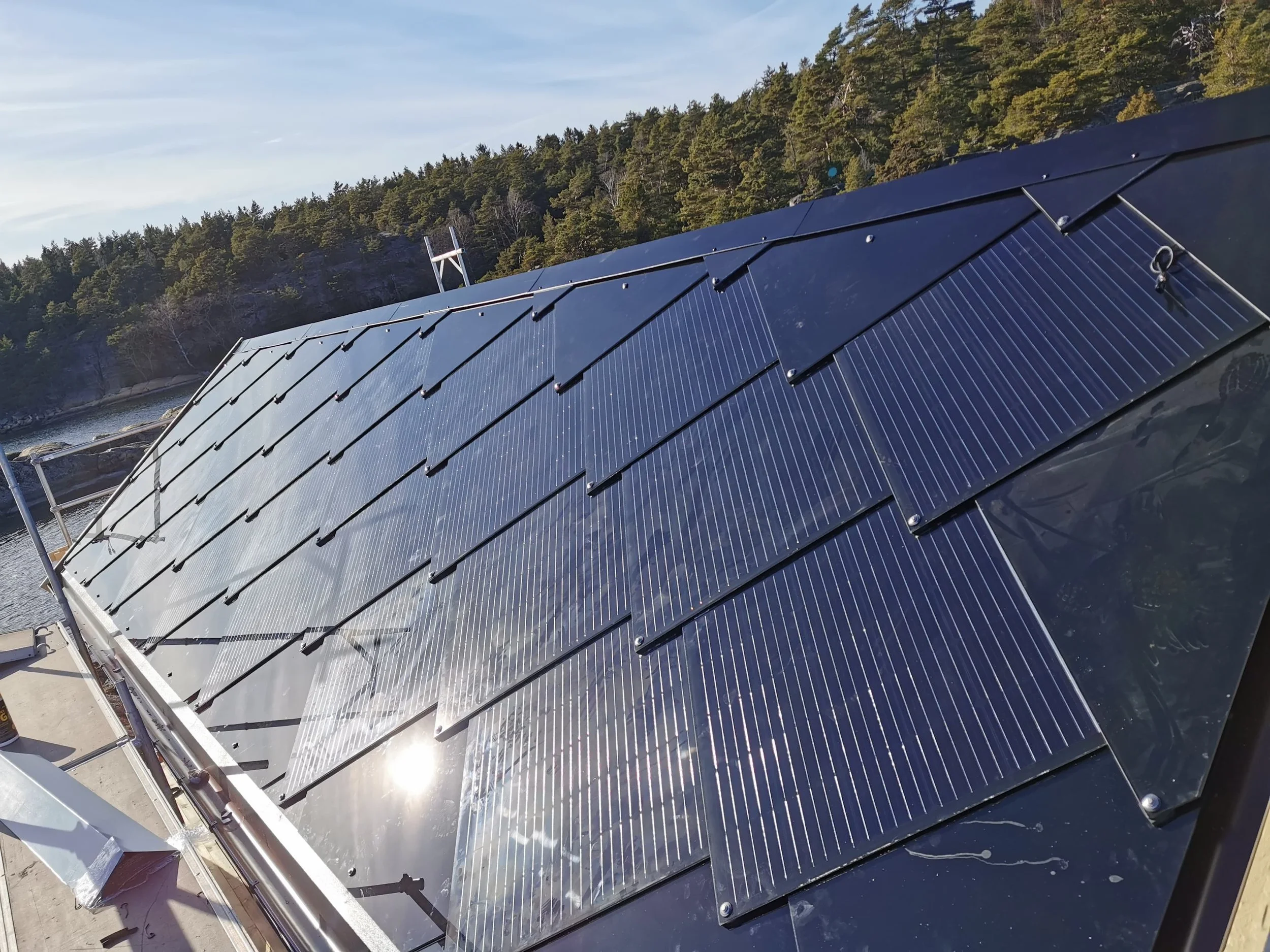 Sunstyle solcelletakstein hytte 4.jpeg
