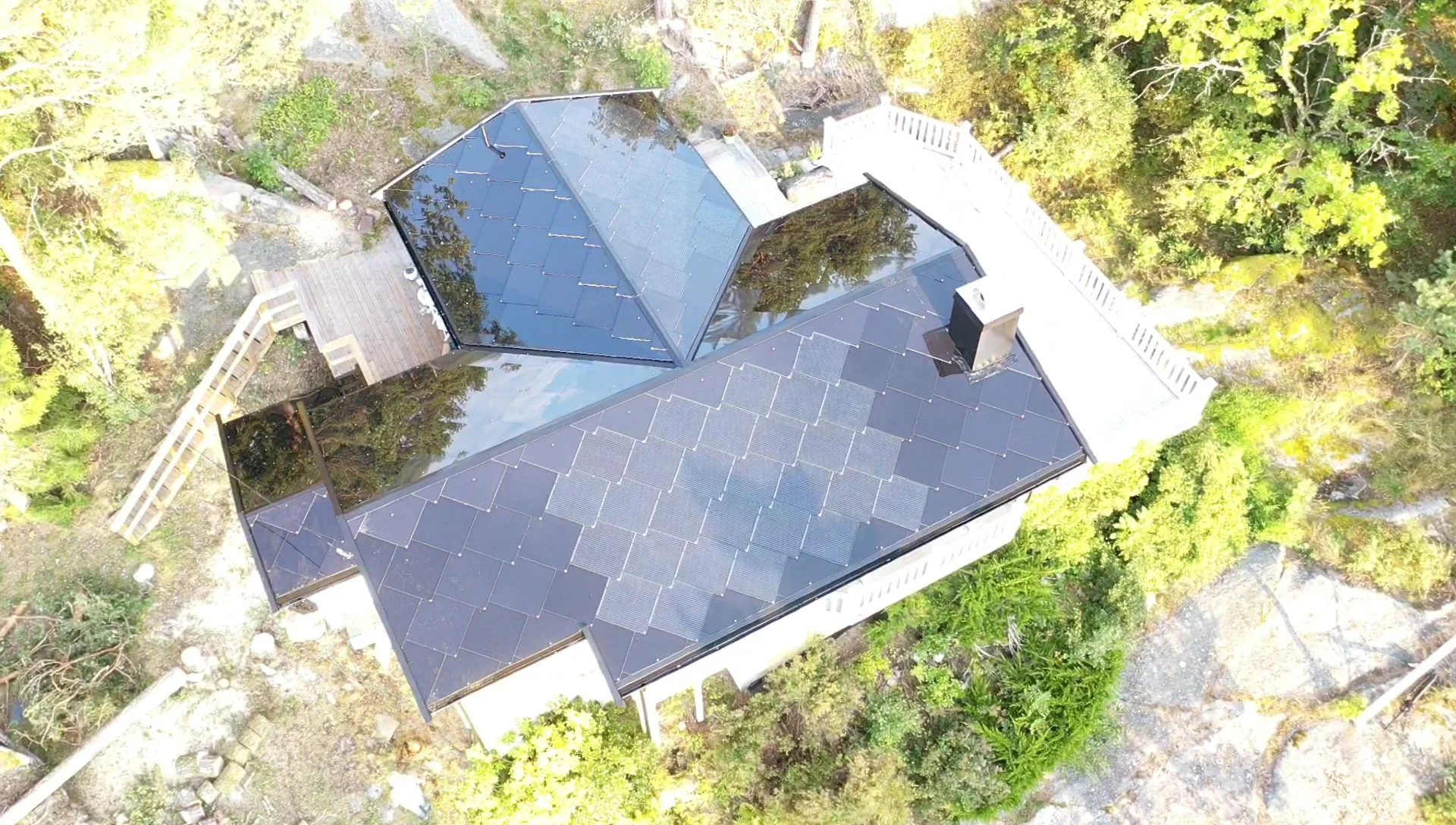 Sunstyle solcelletakstein hytte selforsynt 5.jpeg