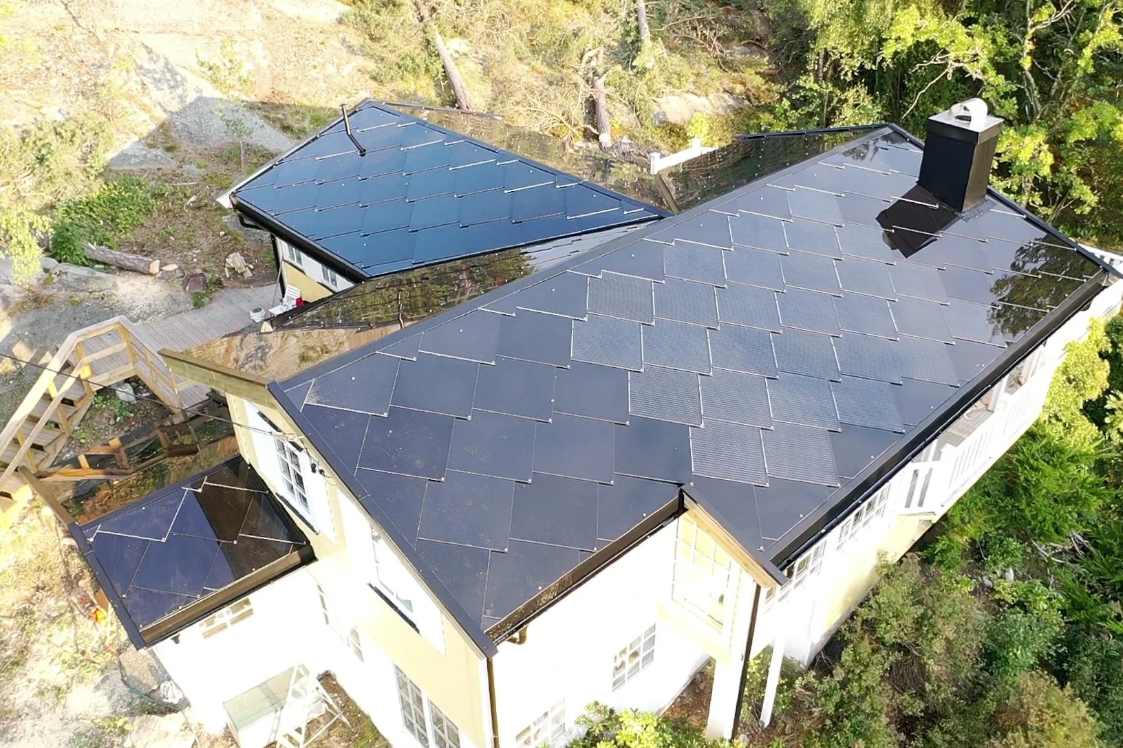 Sunstyle solcelletakstein hytte selforsynt 3.jpeg