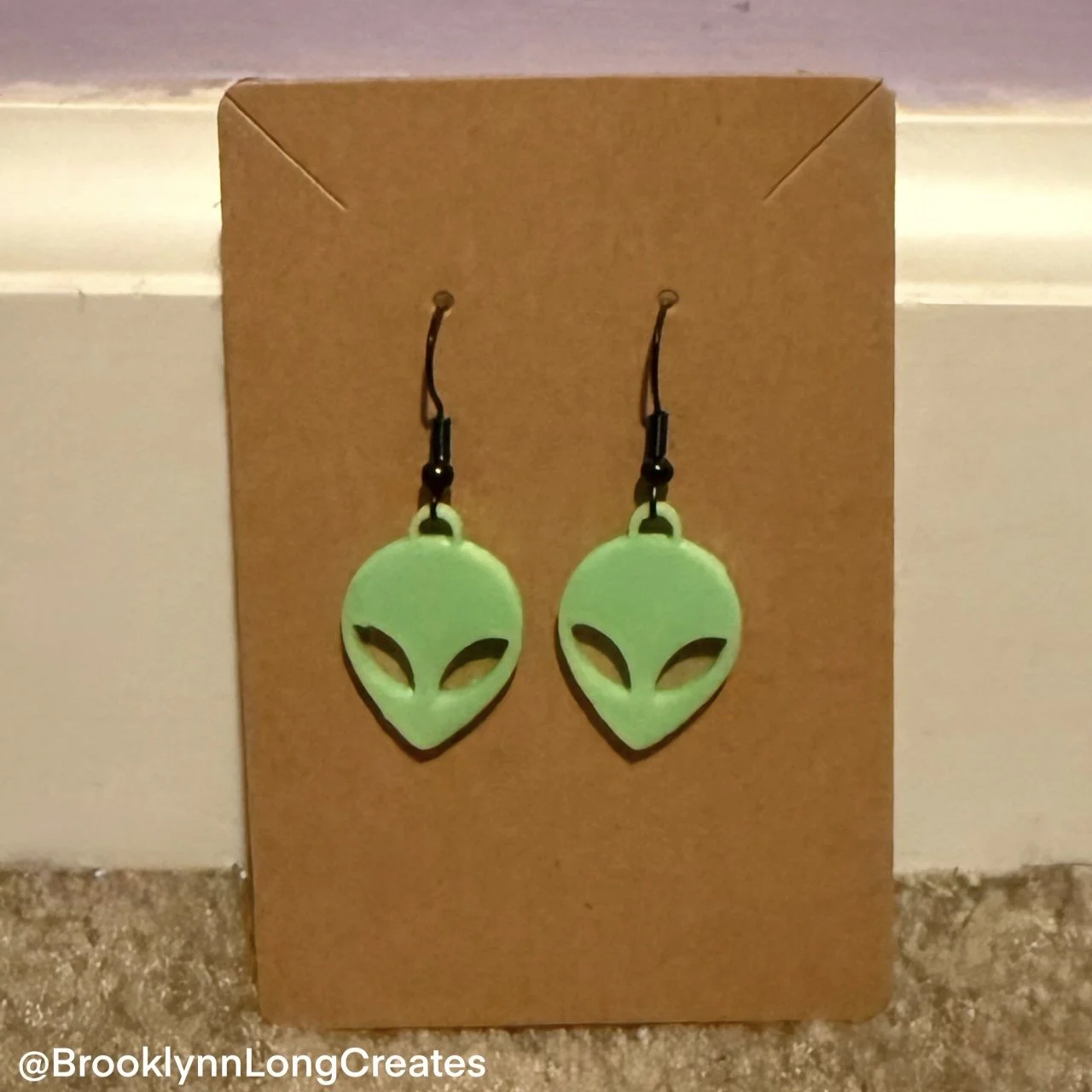 Alien Earrings (1).JPG