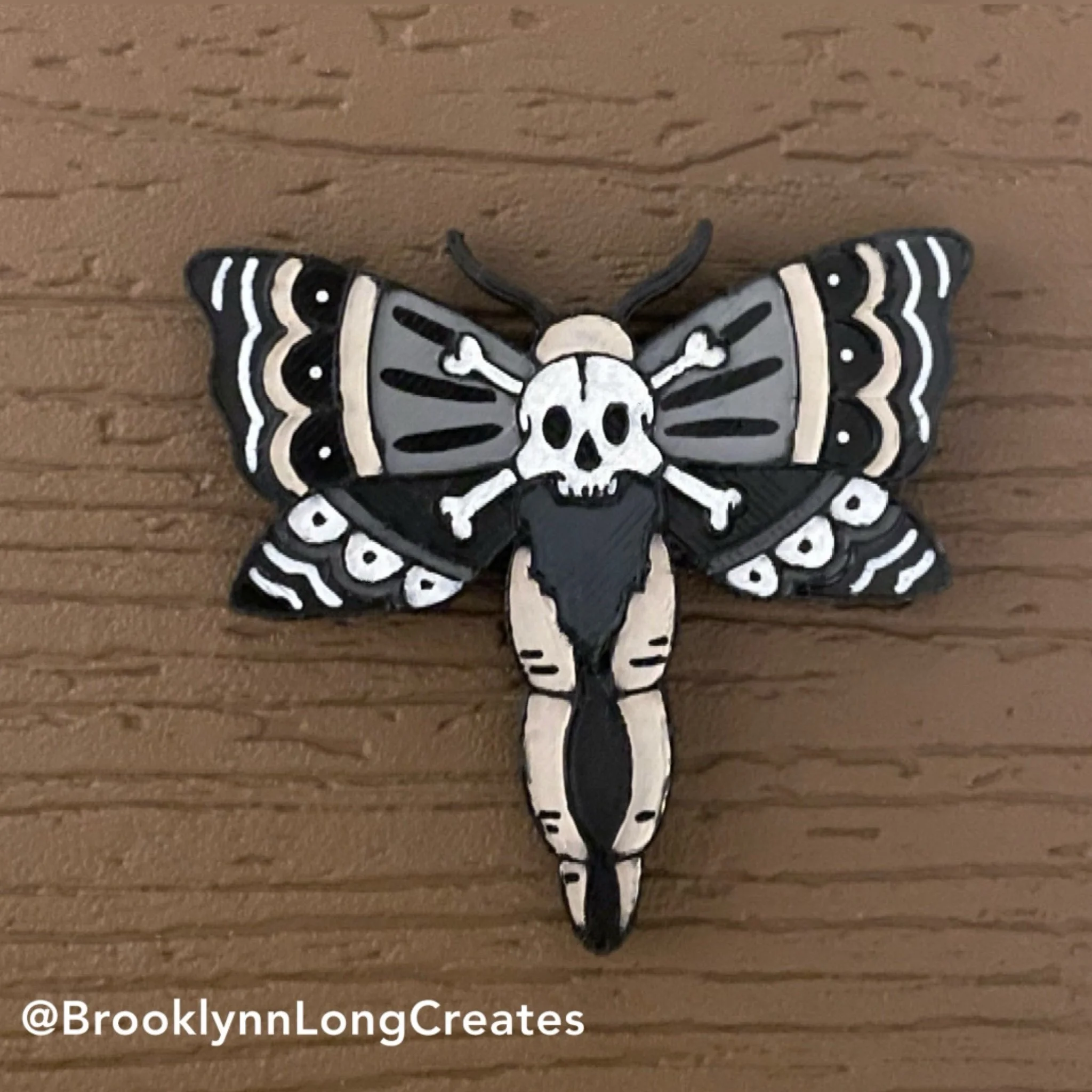 moth magnet front.jpeg