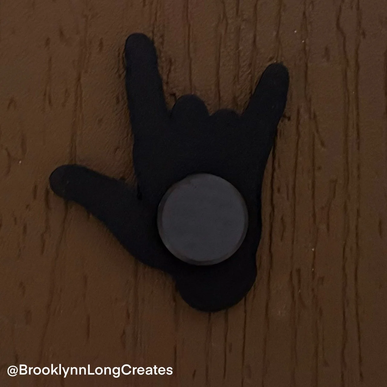 Skull Love Magnet Back.JPG