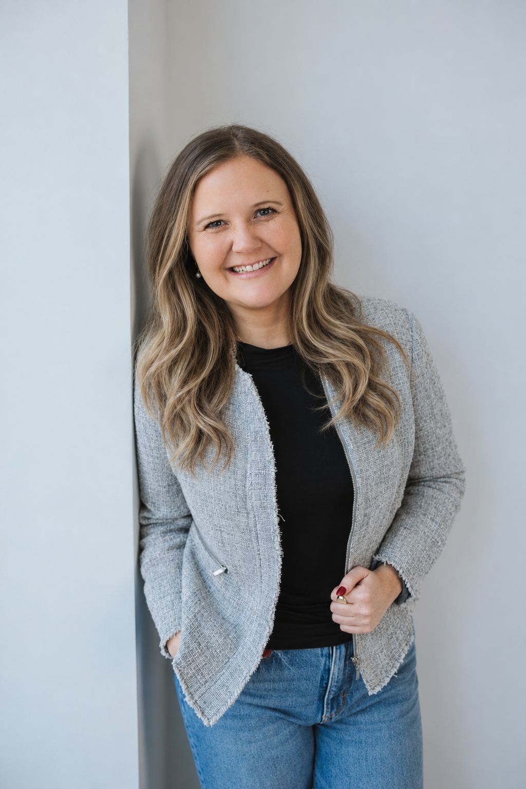 Adrienne Hayes, LMFT, Raleigh therapist specializing in relationships and family dynamics