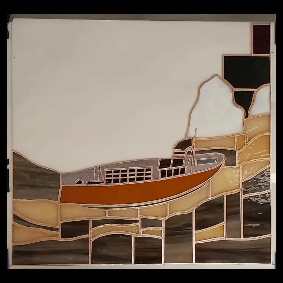 'Voyage to Labrador'

Tiffany style stained glass 

368mm x 400mm 

Stained glass interpretation of the iconic Alfred Wallis painting day 2.

Extremely happy with my days work, cannot wait to solder etc. and see how it looksin the light.

Reveal tomo