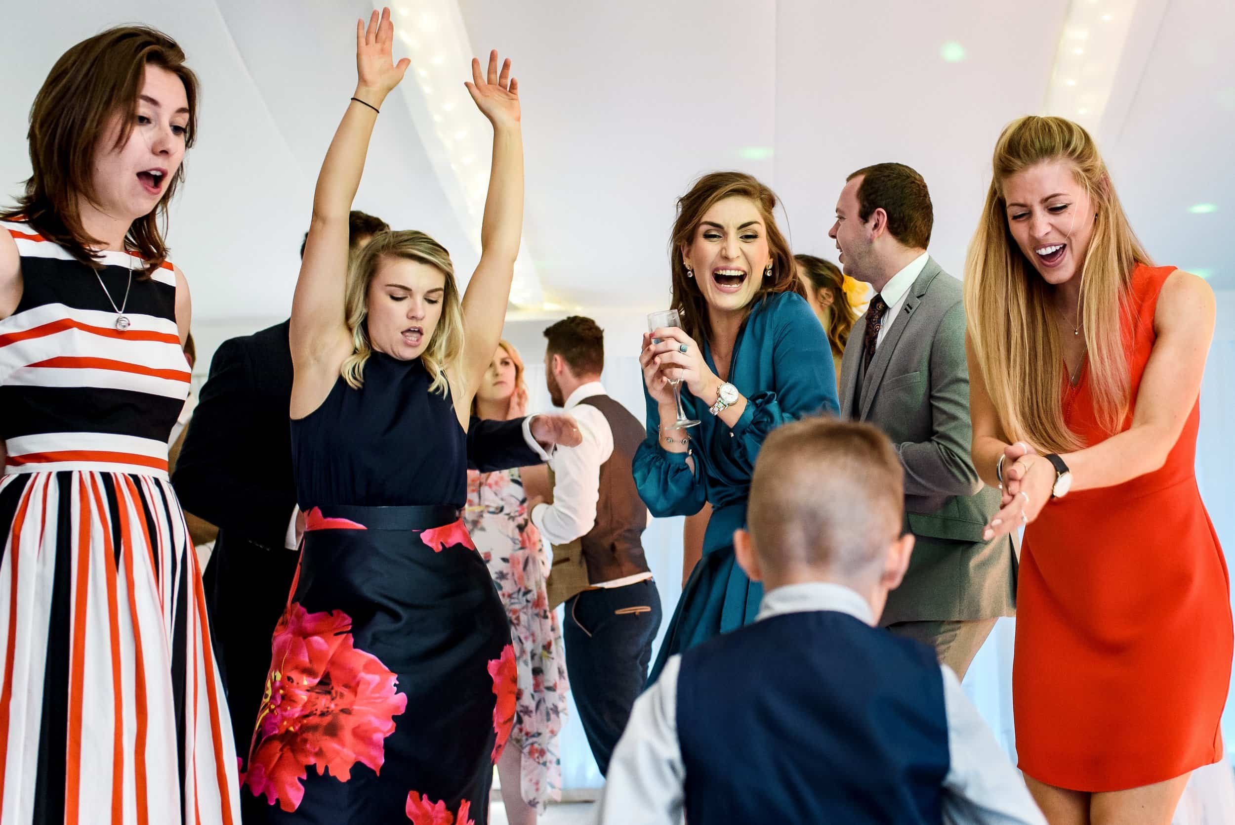 Celtic Manor wedding photos by Carmarthenshire wedding photographer Real and Rich Photography.