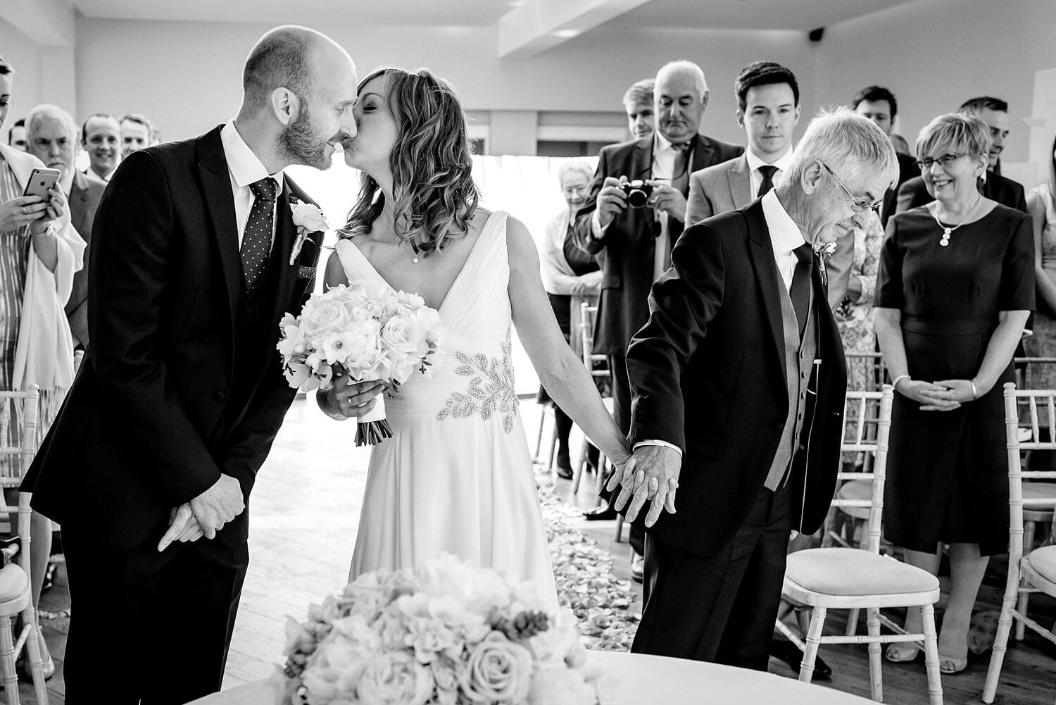 Mansion House Llansteffan wedding photography by Carmarthenshire wedding photographer Rich Williams of Real and Rich Photography.