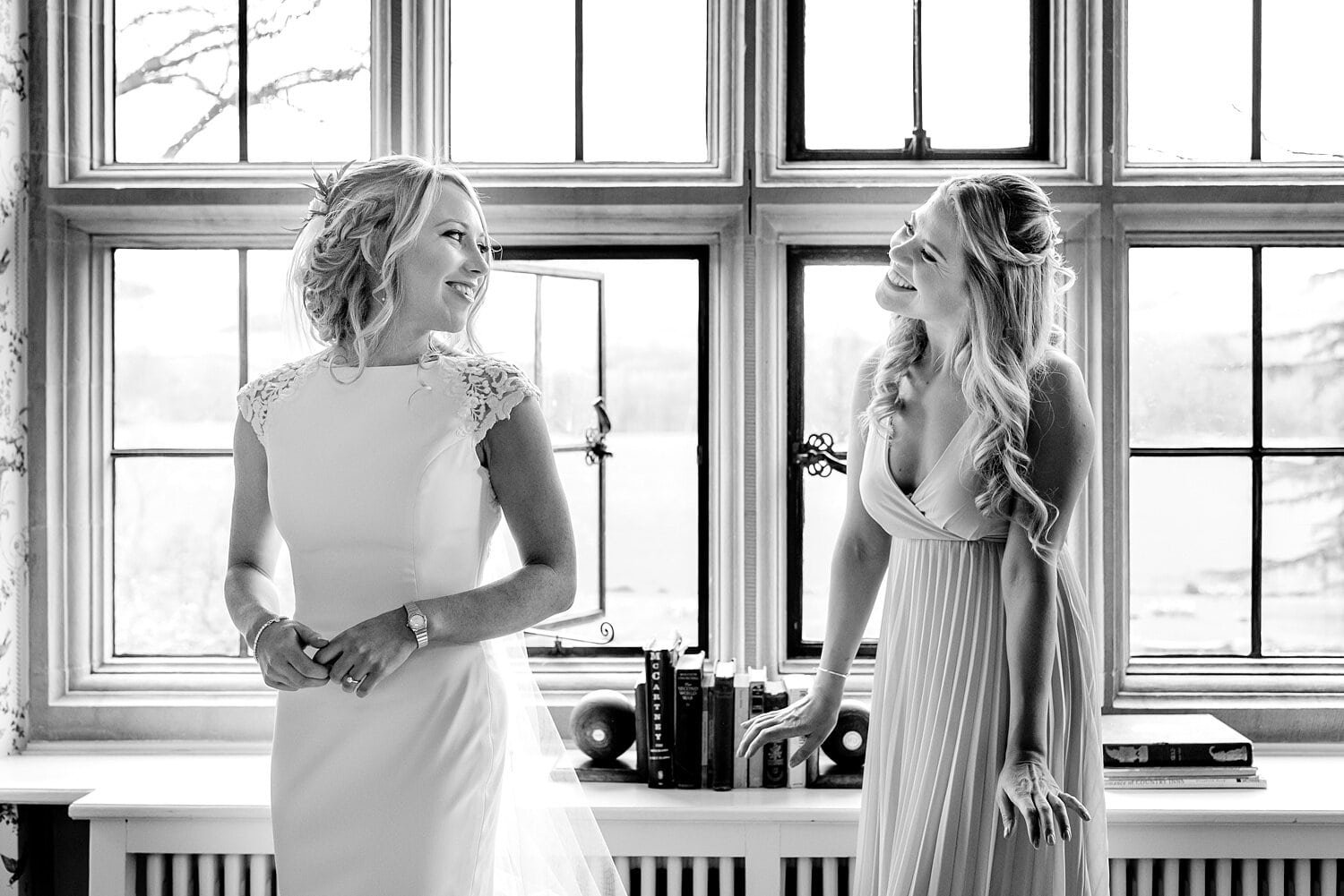 Peterstone Court wedding by Rich Williams of Real and Rich Photography, who is a Carmarthenshire based Wedding Photographer.