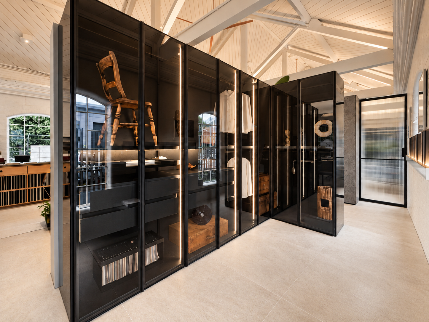Perry_by_Novamobili_Showroom_display.png