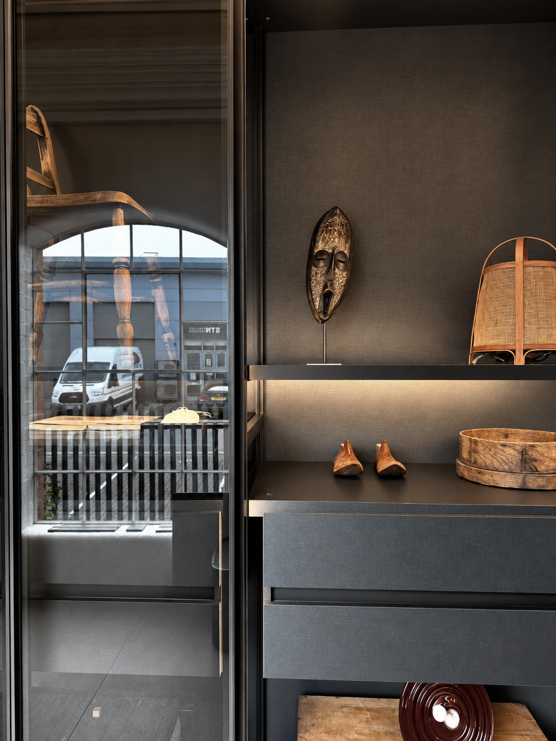 Perry_by_Novamobili_Showroom_display (11).png
