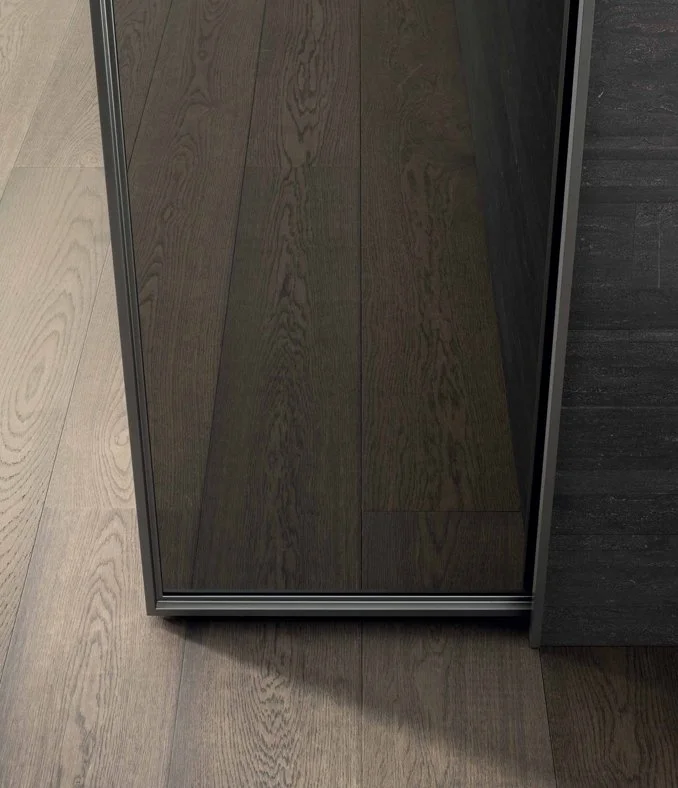 Rimadesio Zen pocket and swing doors with flush design, custom-made and supplied by Abitalia South Coast in Dorset, Hampshire, and Surrey.