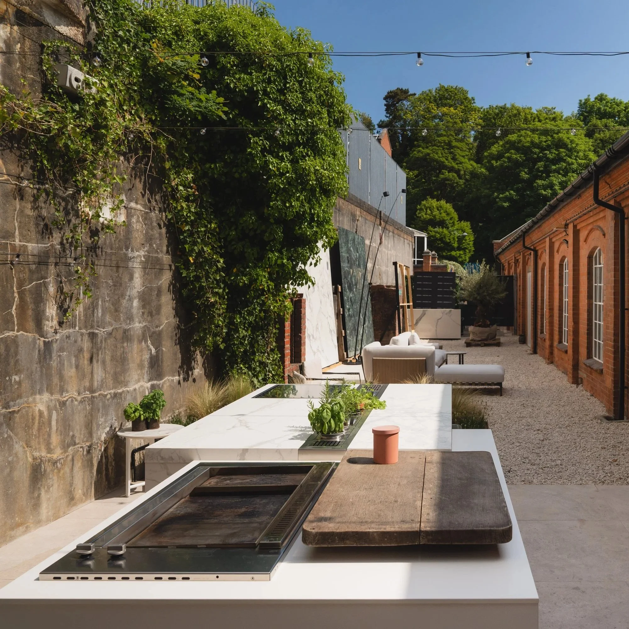 Loggia Out Zampieri modular outdoor kitchen.