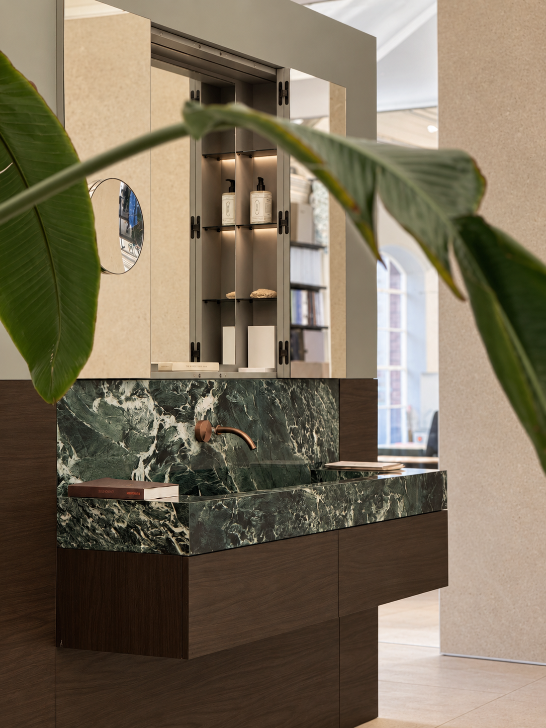 Makro_maxi_vanity_unit_showroom_display_abitalia (12).png