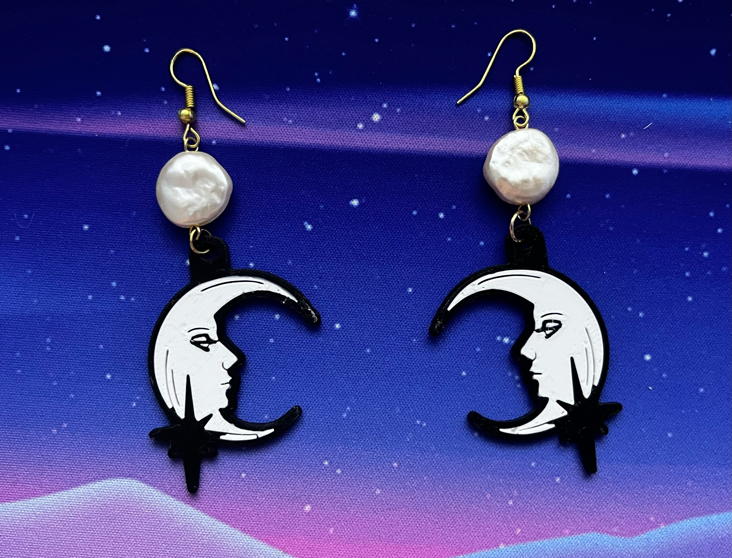 MOON FACE EARRINGS.png