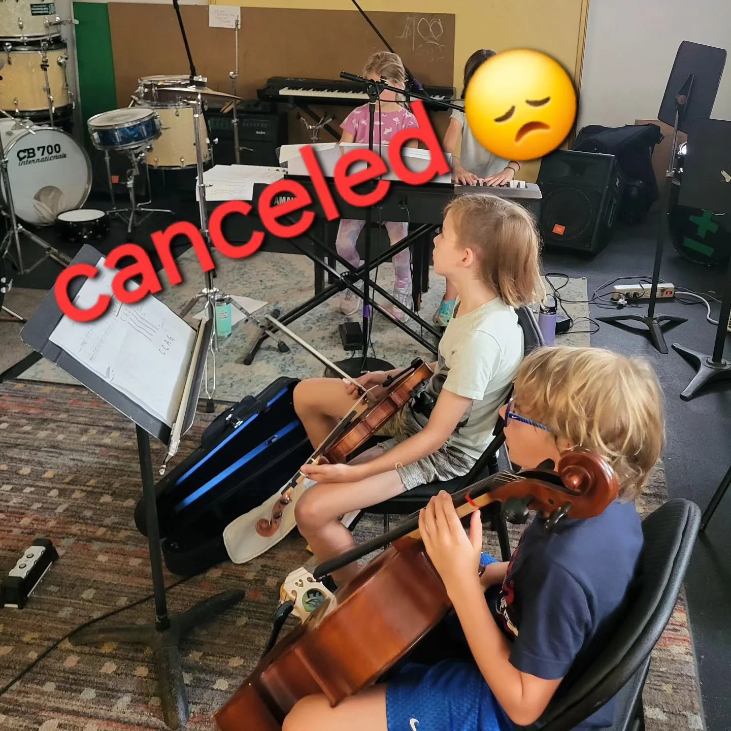 Wahhh! We're canceling today's #BrownBagLunchConcert at the Christ Church courtyard downtown #MontP❤️ It was our youth showcase, and this cold rain won't serve us well. Please report back next week for @freightmusic at noon 8/28. We'll present a yout