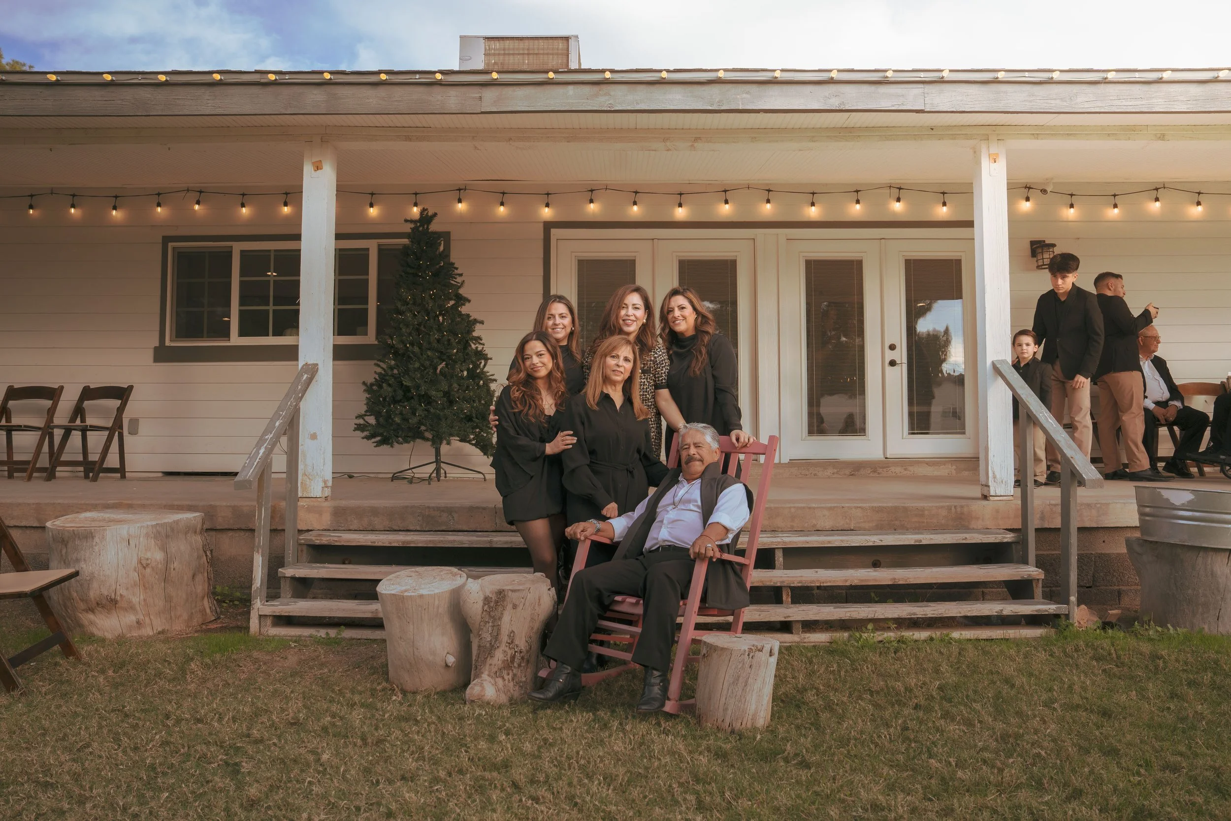 FAMILY PHOTOS-16.jpg