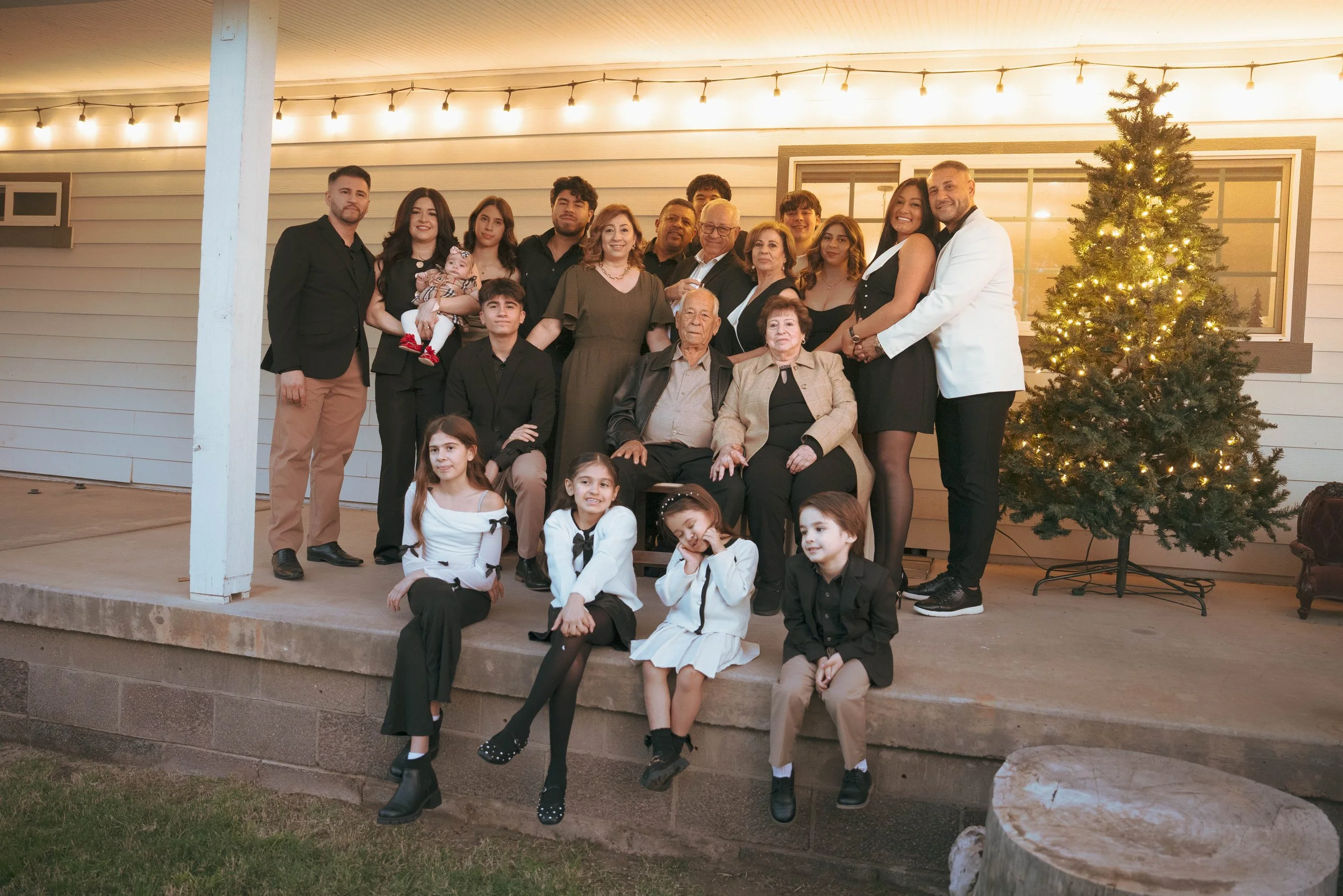 FAMILY PHOTOS-124.jpg