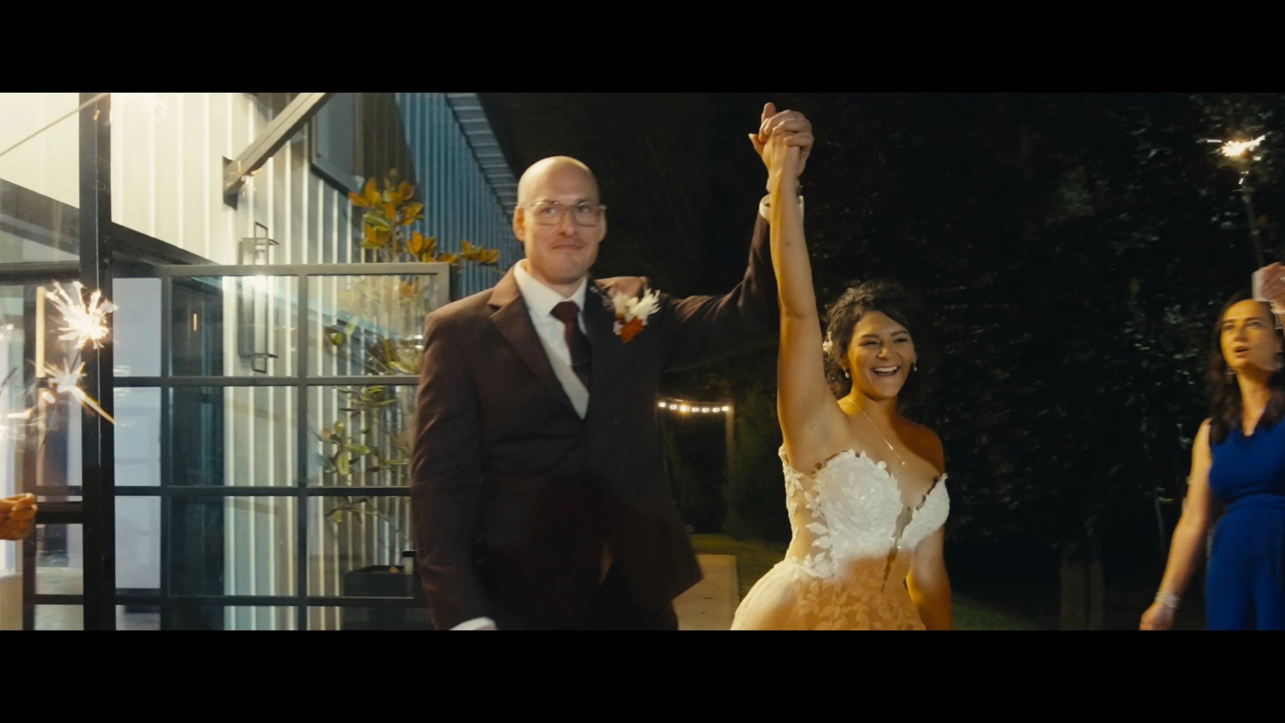 Still 2025-12-02 210729_1.85.1.jpg