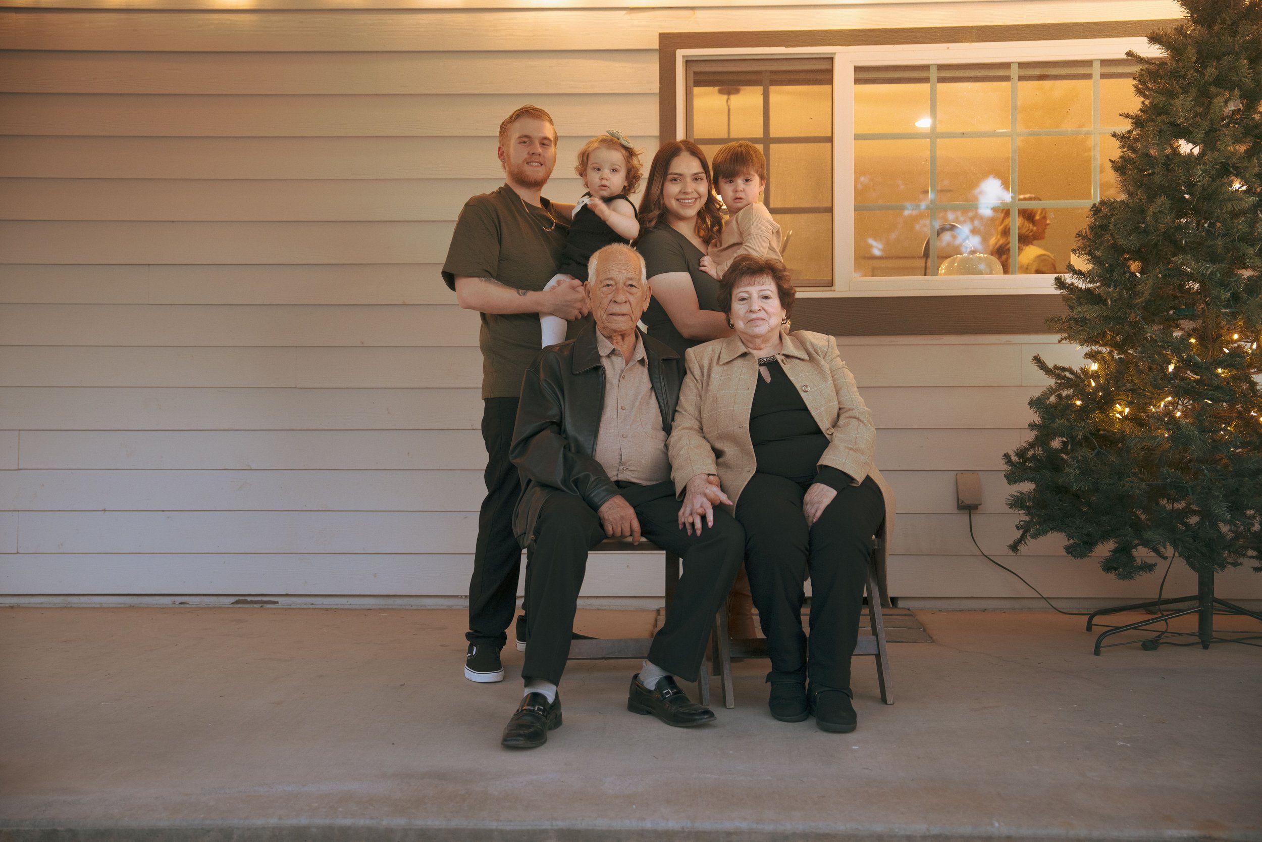 FAMILY PHOTOS-111.jpg