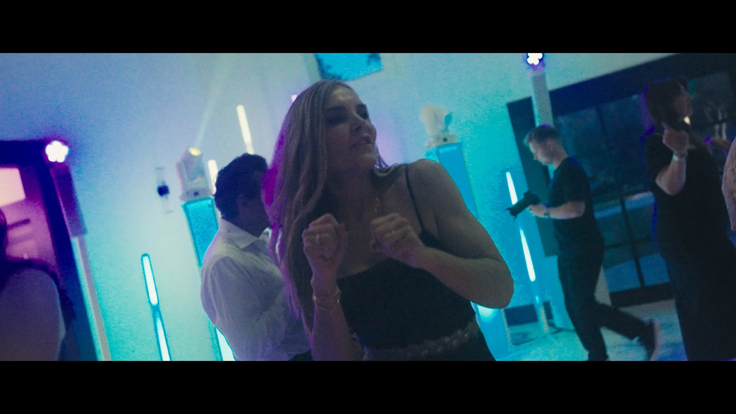 Still 2025-12-02 210729_1.77.1.jpg