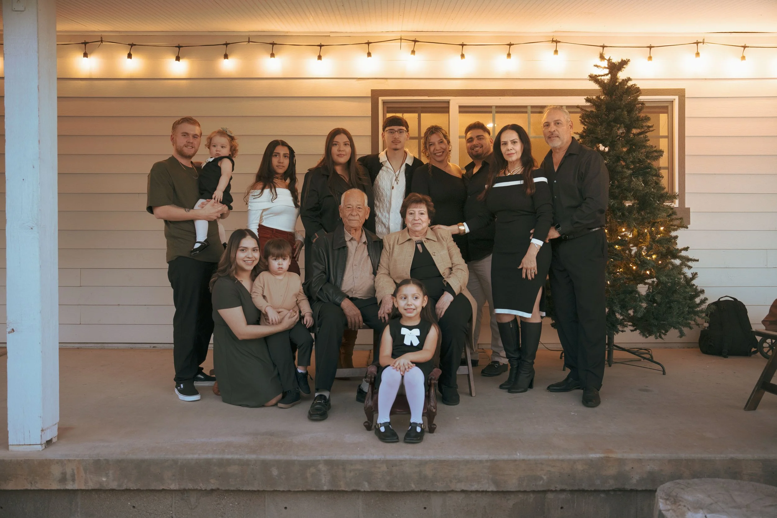 FAMILY PHOTOS-109.jpg