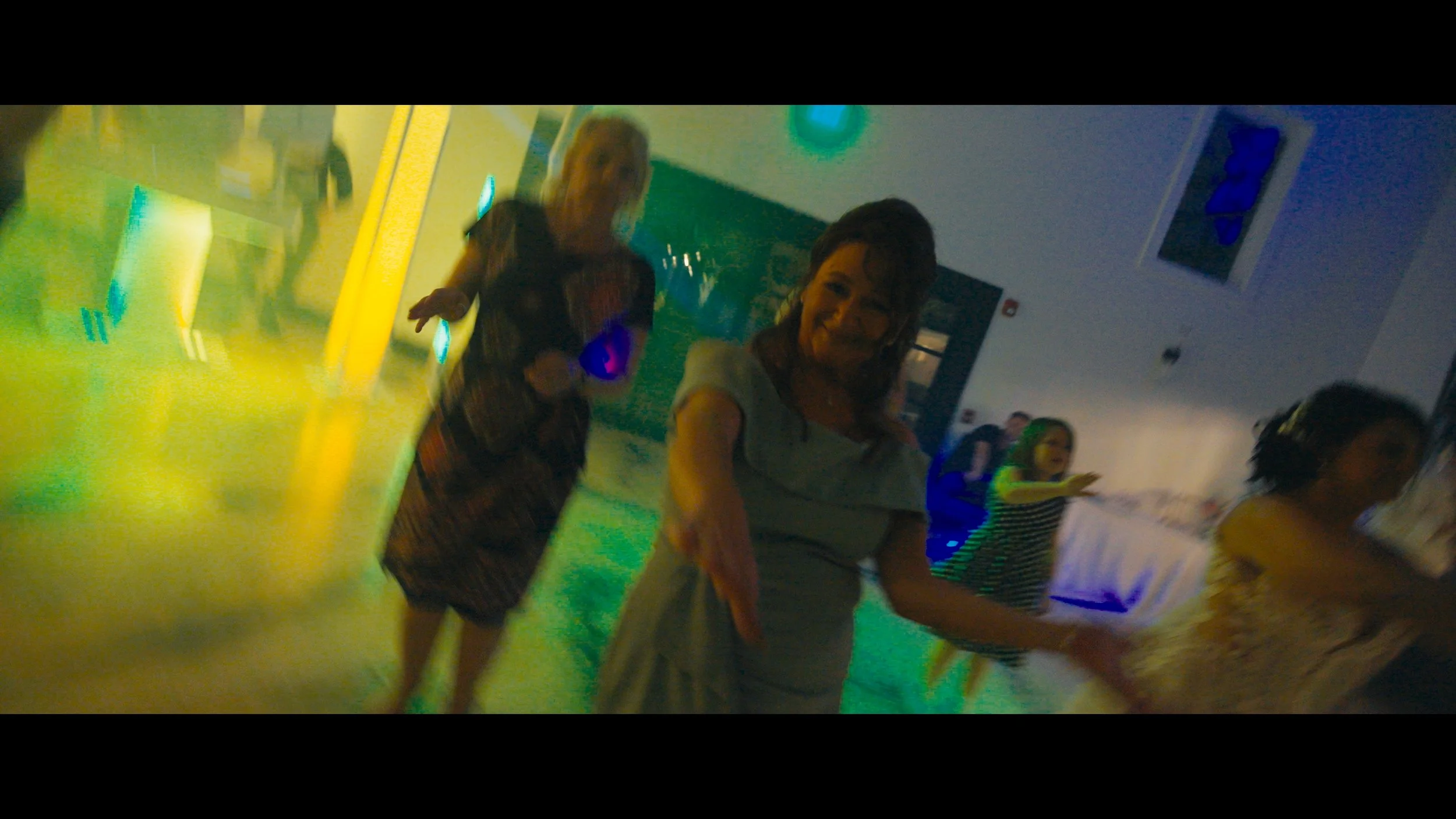 Still 2025-12-02 210729_2.38.1.jpg